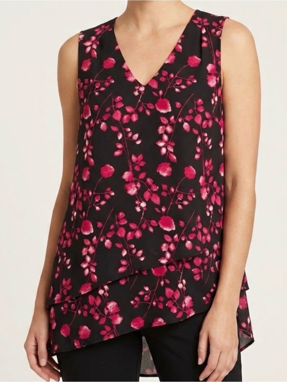 SUNG Alfred Sung Floral V-Neck Top Medium Asymmetric Hem